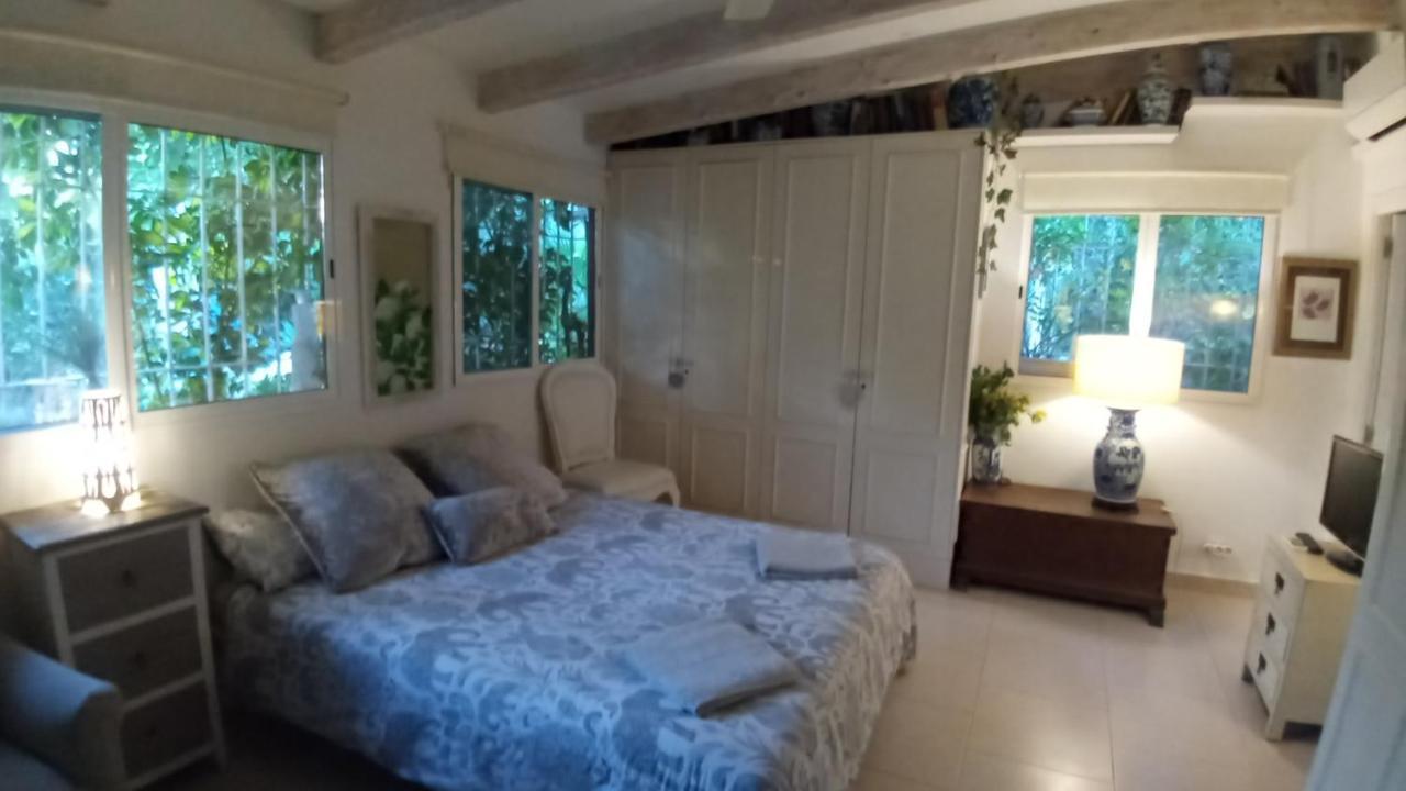 Casa con jardín frente Playa de Burriana Vila Exterior foto