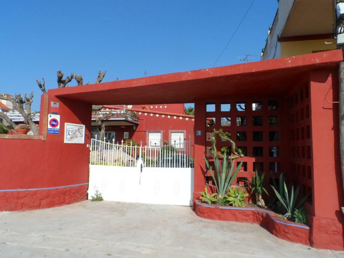 Casa con jardín frente Playa de Burriana Vila Exterior foto